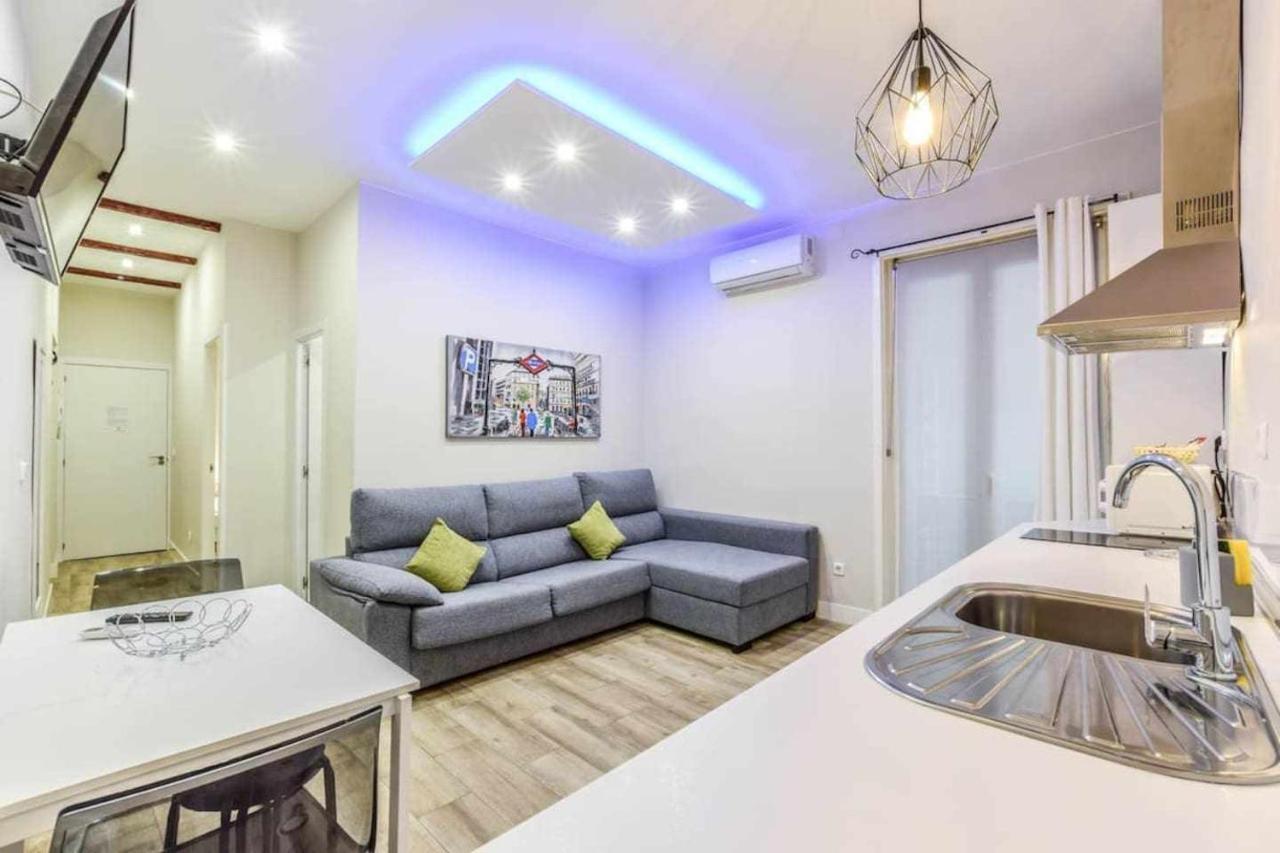 Acogedor Apartamento Entre Sol Gran Via Y Palacio Madryt Zewnętrze zdjęcie