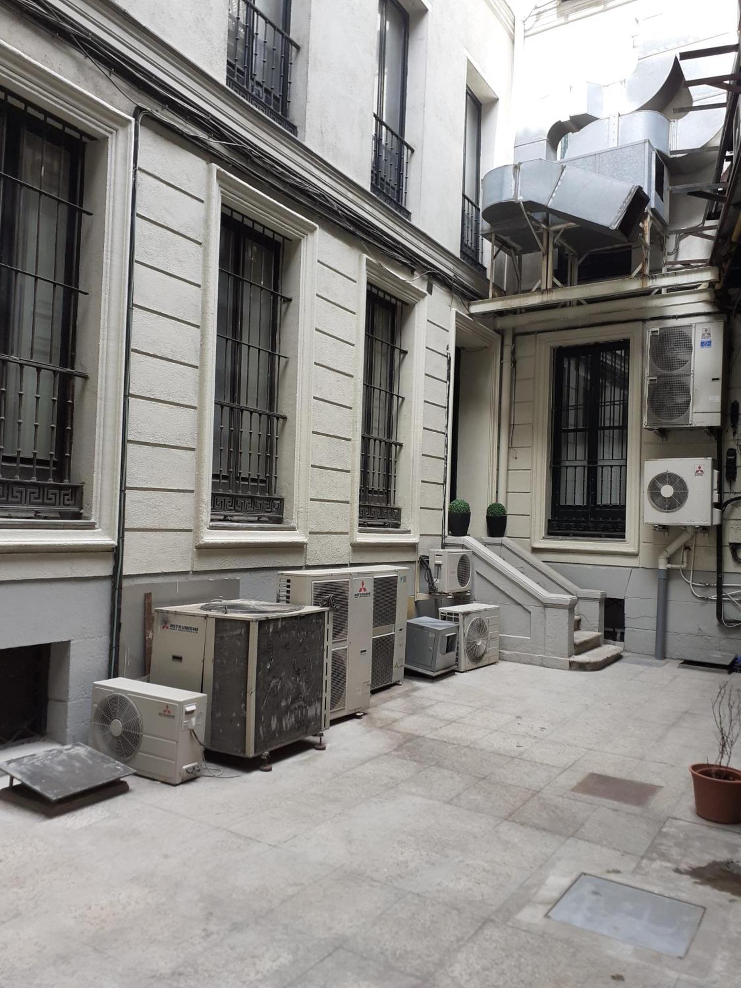Acogedor Apartamento Entre Sol Gran Via Y Palacio Madryt Zewnętrze zdjęcie
